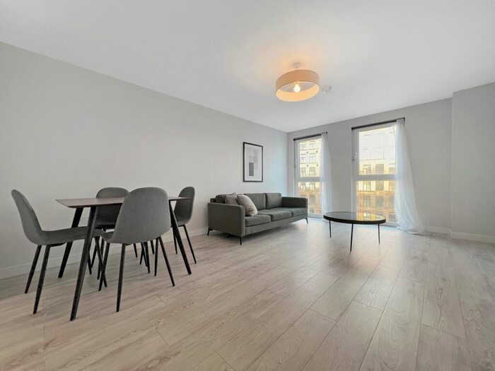 2 Bedroom Apartment To Rent In Block E, Victoria Riverside, Leeds City Centre, LS10