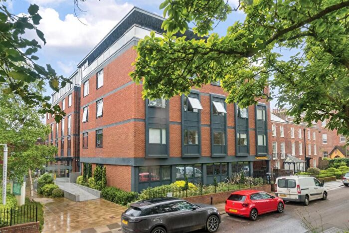 1 Bedroom Apartment To Rent In Southernhay East, Exeter, EX1