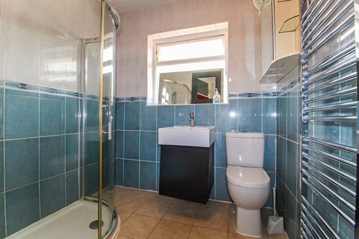 4 Bedroom Terraced House To Rent In Sitwell Grove, Stanmore, HA7