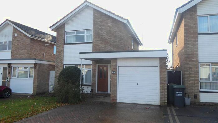 3 Bedroom Detached House To Rent In Leigh Rodd, Carpenders Park, Watford, WD19