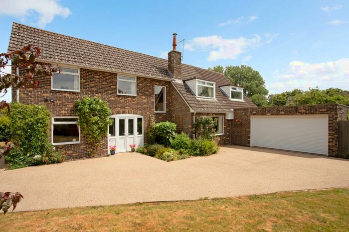 4 Bedroom Detached House For Sale In The Croft, Bishopstone, Salisbury, Wiltshire, SP5
