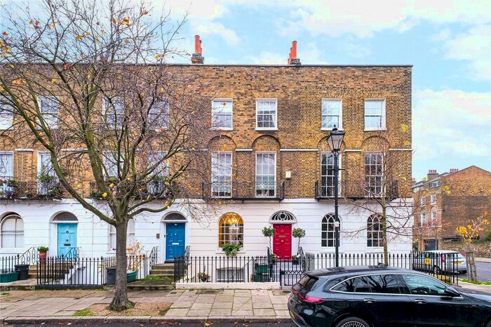 4 Bedroom Property To Rent In Cloudesley Square, Barnsbury, N1
