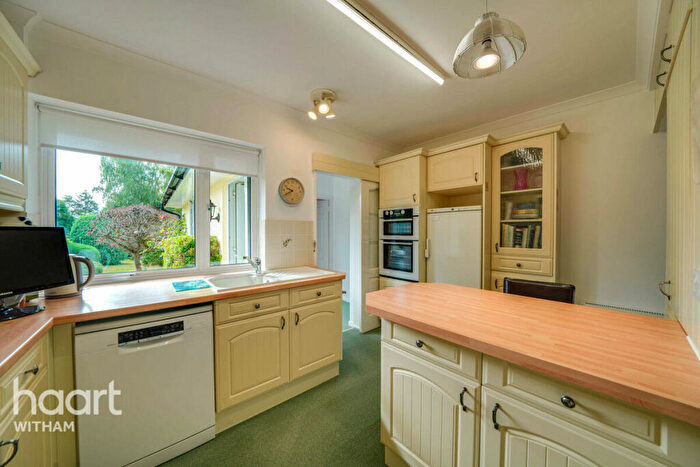 4 Bedroom Detached Bungalow For Sale In School Road, Wickham Bishops, CM8