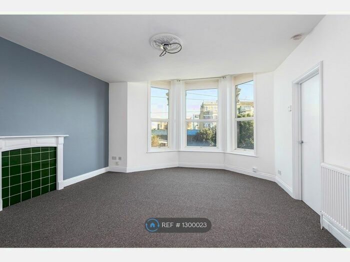 1 Bedroom Flat To Rent In Dalby Square, Cliftonville Margate CT9