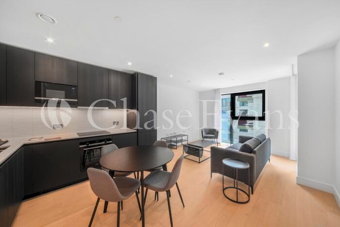 1 Bedroom Apartment To Rent In Hawksbury Heights, Park & Sayer, Elephant And Castle, SE17