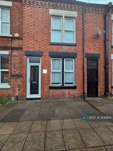 3 Bedroom Terraced House To Rent In Shakespeare Street, Leicester, LE2