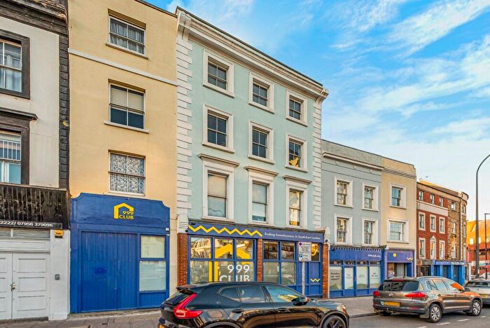 1 Bedroom Flat To Rent In Deptford Broadway, Deptford, SE8