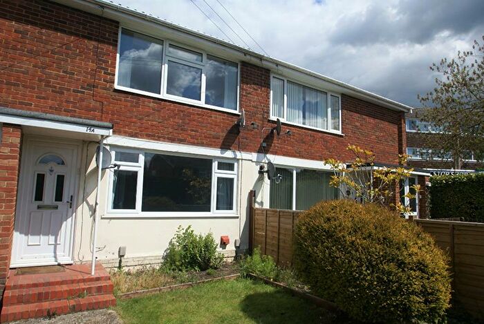 2 Bedroom Maisonette To Rent In Colenzo Drive, Andover, SP10
