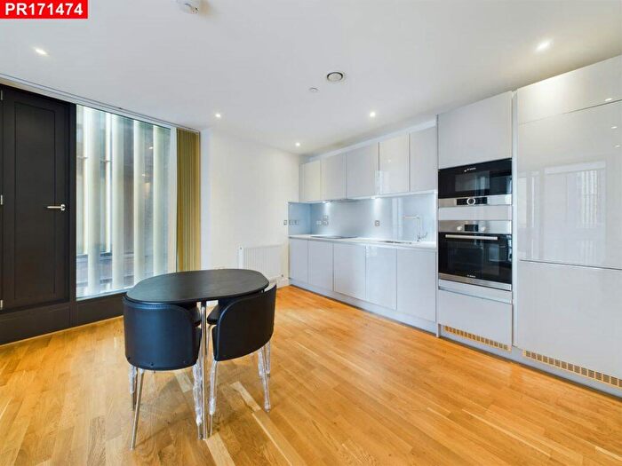 1 Bedroom Flat To Rent In Station Road, Lewisham, – Bedroom Flat, SE13