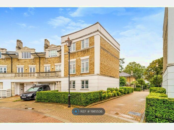 1 Bedroom Flat To Rent In Huntingdon Gardens, London, W4