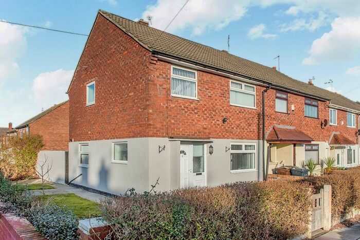 3 Bedroom End Of Terrace House To Rent In Long Moss, Bootle, Merseyside, L30