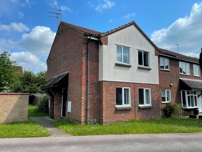 Studio To Rent In Meadow Grass Close, Stanway, Colchester, CO3