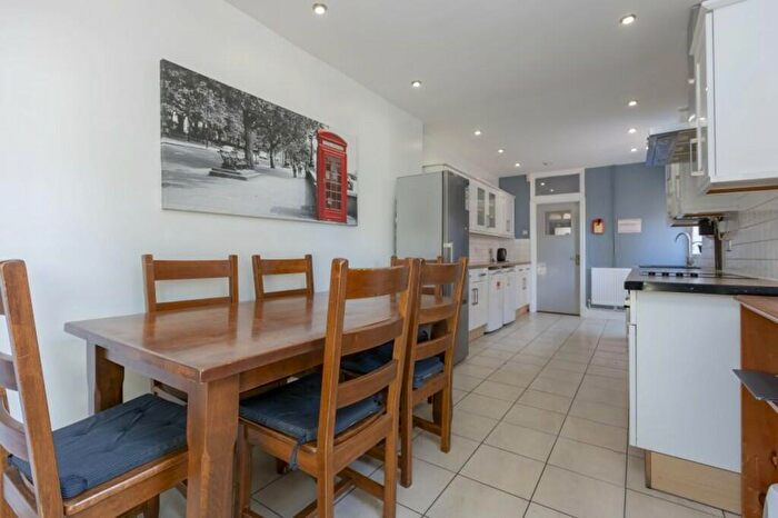 5 Bedroom Terraced House To Rent In Harrow Road, West End, Leicester, LE3