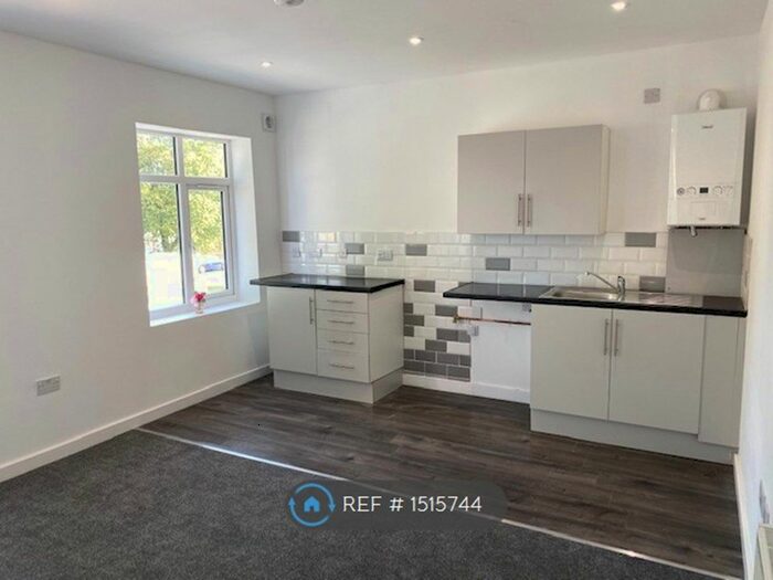 1 Bedroom Flat To Rent In Kenwardly Road, Hull, HU10