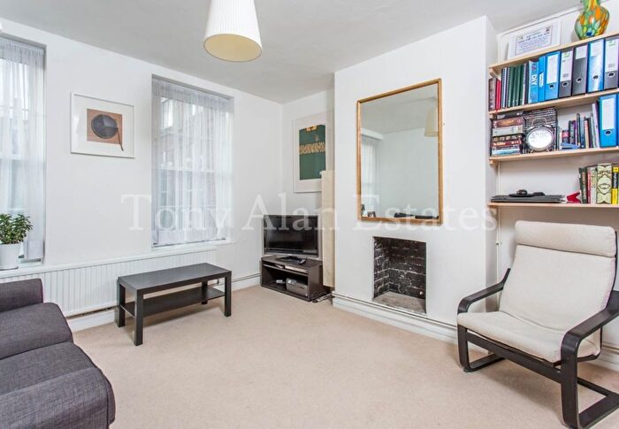1 Bedroom Flat To Rent In Hazellville Road, London, N19