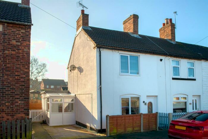 2 Bedroom End Of Terrace House To Rent In Hall Street, Church Gresley, Swadlincote, DE11