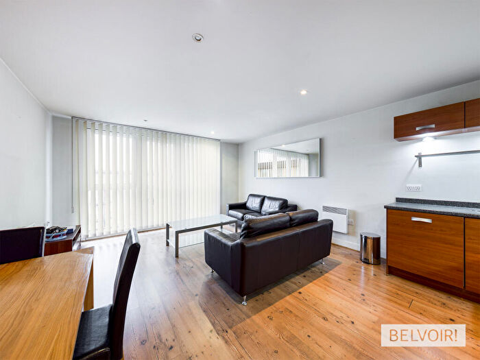 2 Bedroom Flat To Rent In Hall Street, Jewellery Quarter, Birmingham, B18