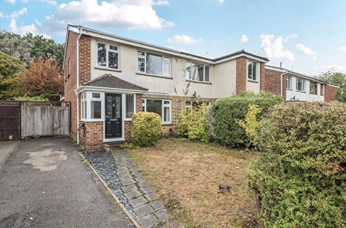 3 Bedroom Semi Detached House For Sale In Pine Road, Hiltingbury, Chandler's Ford, SO53