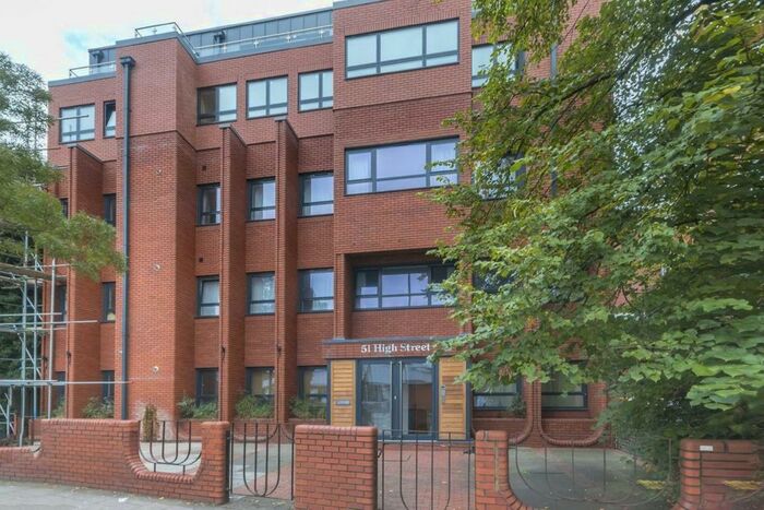 2 Bedroom Flat To Rent In High Street, Feltham, TW13