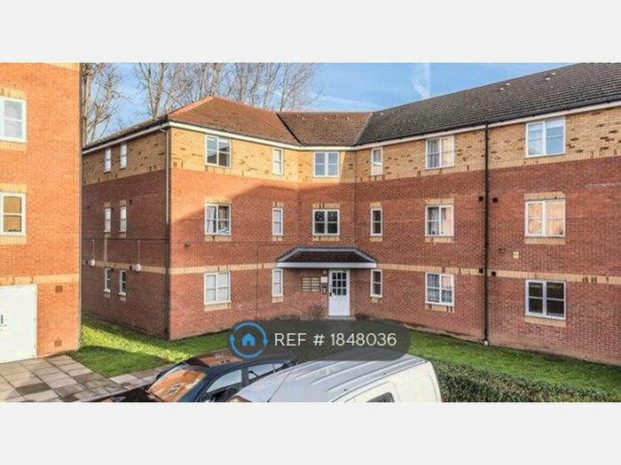 2 Bedroom Flat To Rent In Thyme Close, London, SE3