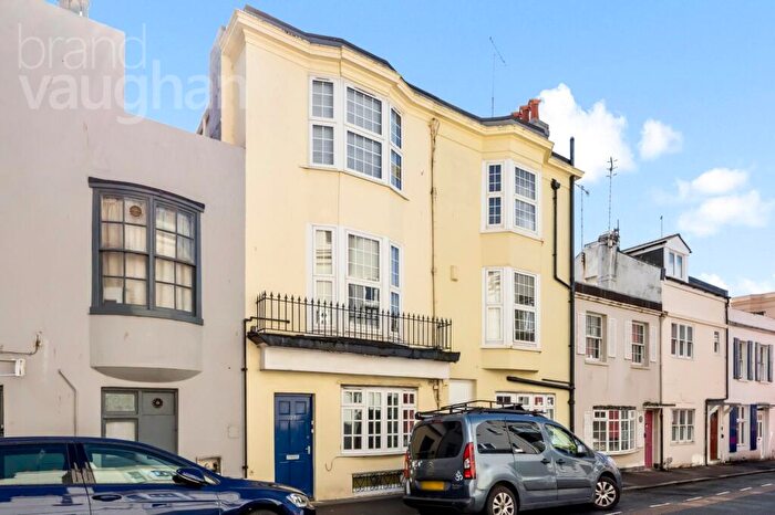 2 Bedroom Maisonette For Sale In Sillwood Street, Brighton, East Sussex, BN1