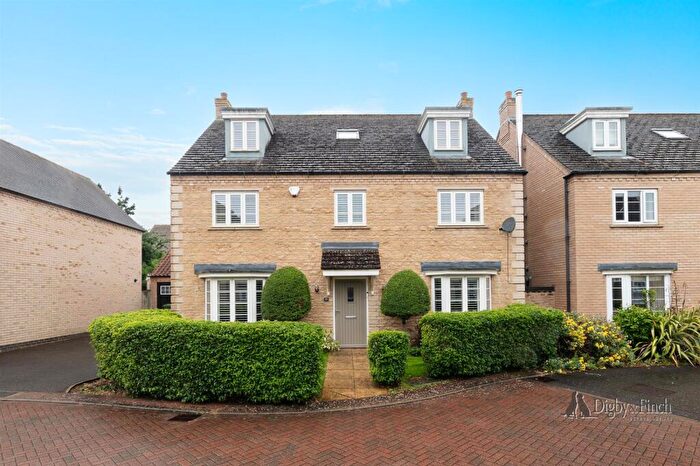 5 Bedroom Detached House For Sale In Paynes Field, Barnack, Stamford, PE9