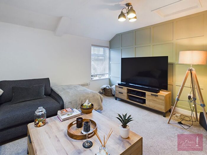 1 Bedroom Flat For Sale In Chandos Street, Bridgwater, TA6