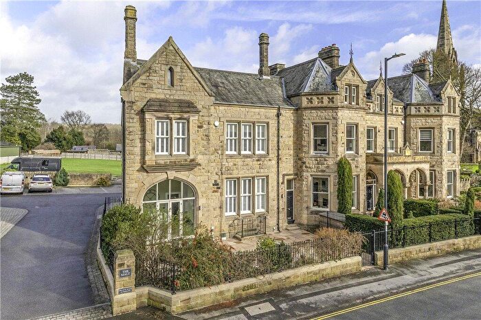 4 Bedroom End Of Terrace House For Sale In Main Street, Burley In Wharfedale, Ilkley, West Yorkshire, LS29