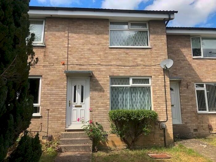 2 Bedroom Terraced House To Rent In Truro Crescent, Harrogate, HG3