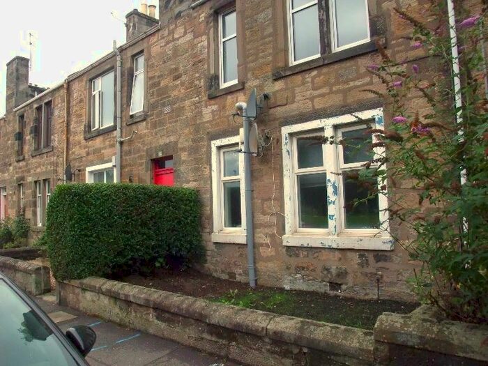 2 Bedroom Flat To Rent In Forth Avenue, Kirkcaldy, KY2