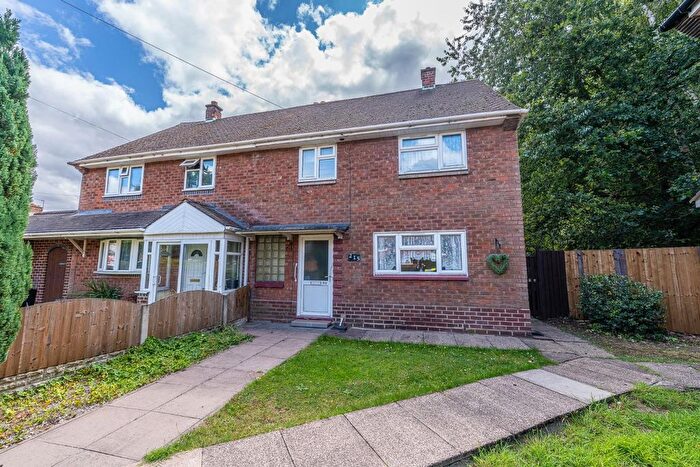 3 Bedroom Semi-Detached House For Sale In Glastonbury Crescent, Walsall, WS3