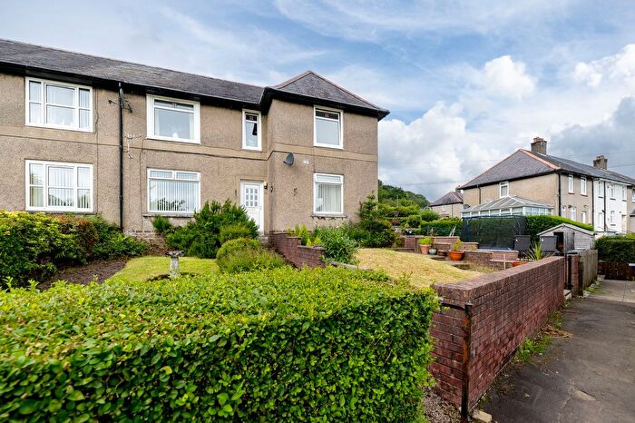 2 Bedroom Flat For Sale In King Street, Gourock, PA19