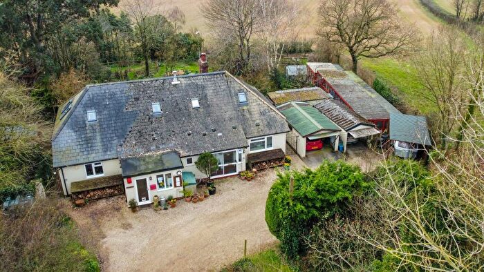 5 Bedroom Detached Bungalow For Sale In Whimple, EX5