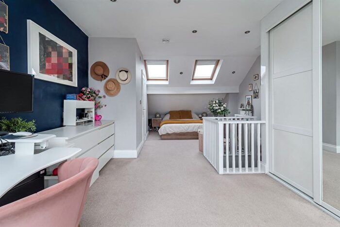 3 Bedroom End Of Terrace House For Sale In Heyes Lane, Alderley Edge, SK9