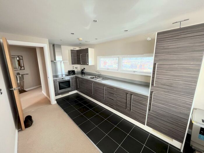 2 Bedroom Apartment To Rent In Aurora, SA1