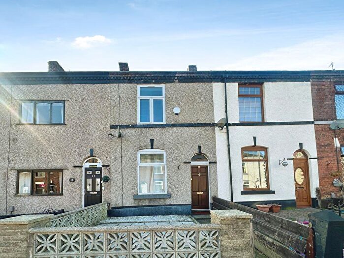 2 Bedroom Terraced House To Rent In Oram Street, Bury, BL9