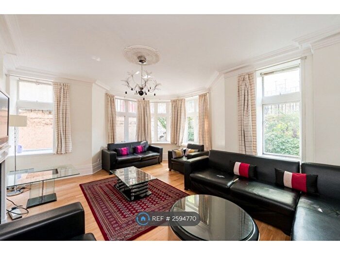 4 Bedroom Flat To Rent In Manor House, London, NW1