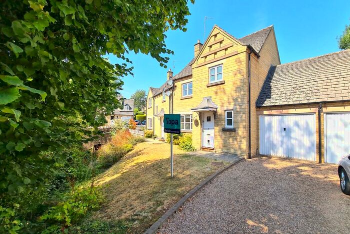 3 Bedroom Property For Sale In Blockley, Moreton-in-marsh, GL56