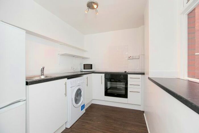 2 Bedroom Flat To Rent In Bidborough Street, Bloomsbury, WC1H