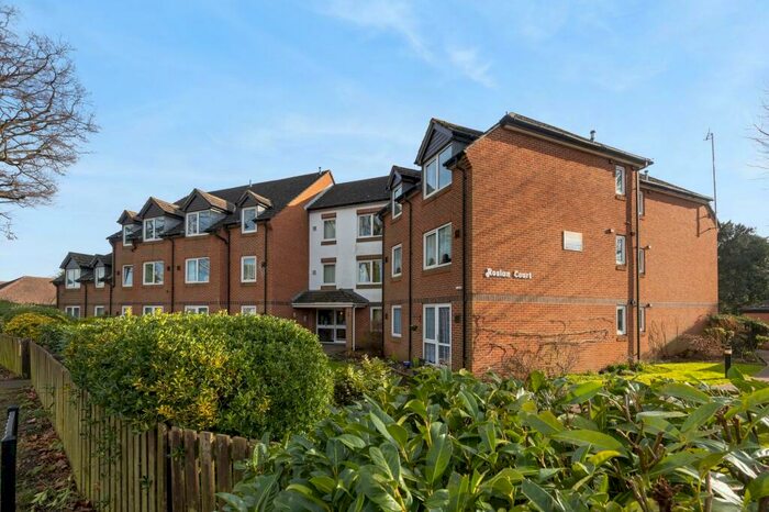 1 Bedroom Retirement Property To Rent In Rosemary Lane, Roslan Court Rosemary Lane, RH6