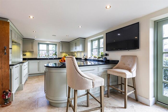 5 Bedroom Detached House To Rent In Norley Lane, Shamley Green, GU5