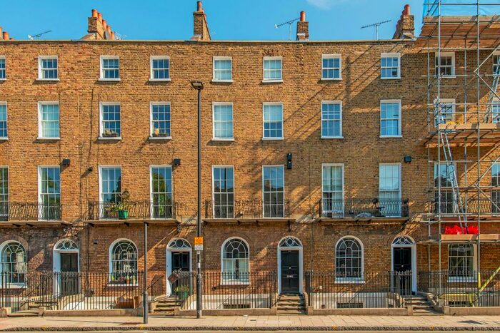 1 Bedroom Flat To Rent In St. John Street, London, EC1V