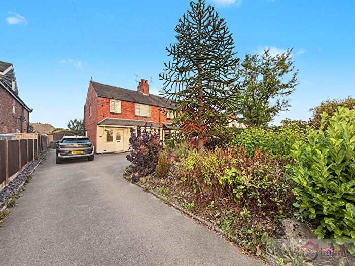3 Bedroom Semi-Detached House For Sale In Cheadle Road, Cheddleton, ST13