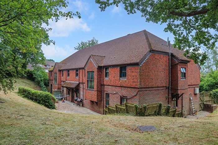 6 Bedroom Detached House For Sale In Bishops Lane, Robertsbridge, TN32