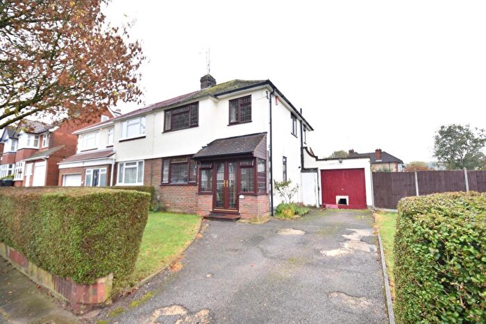 3 Bedroom Semi-Detached House To Rent In Manton Drive, Luton, Bedfordshire, LU2