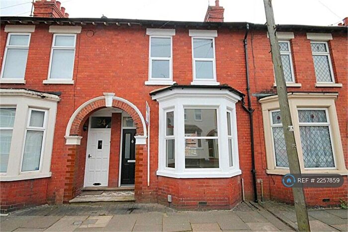 2 Bedroom Terraced House To Rent In Dundee Street, Northampton, NN5