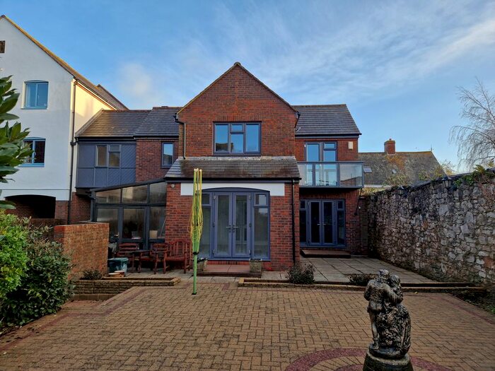 3 Bedroom Semi-Detached House To Rent In Halyards, Topsham, Exeter, EX3