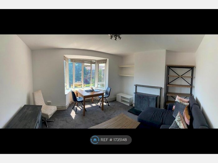 3 Bedroom Flat To Rent In Bruce House, London, W10