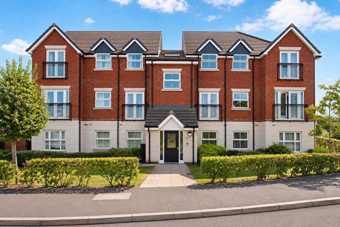 2 Bedroom Flat For Sale In Austen House, Kipling Way, Borehamwood, WD6