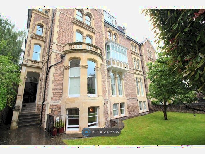 2 Bedroom Flat To Rent In Percival Road, Bristol, BS8